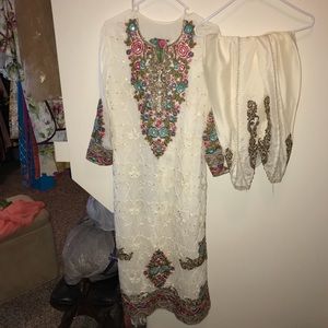 3 piece suit ❤️SOLD❤️